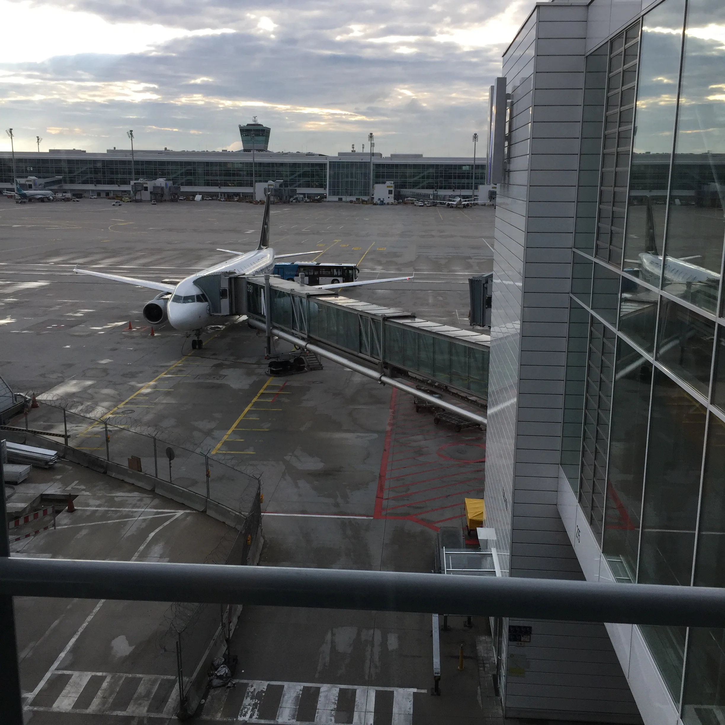 LH2470